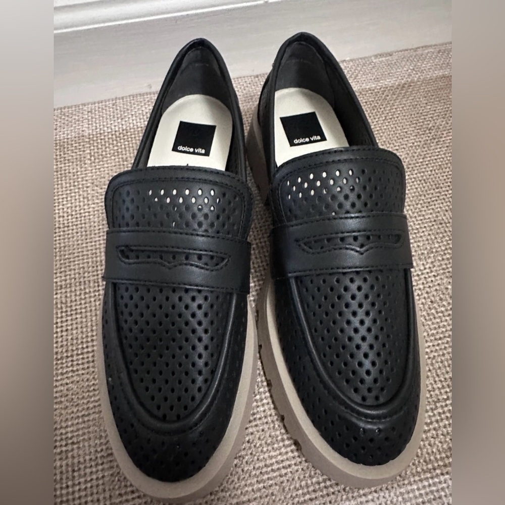 New Dolce Vita Easley Perforated Women 9 Shoe Black Casual